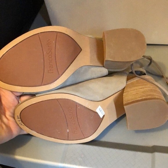 Franco sarto size 7.5 Fenwick peep toe stacked heel - Picture 10 of 11